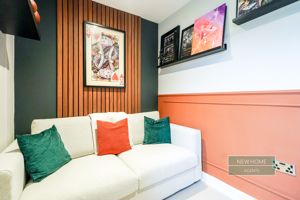 Photo 17- click for photo gallery